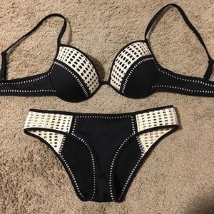 Victoria’s Secret bikini